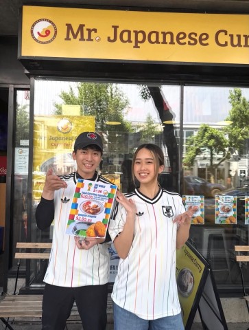 🍛レストランサーバーとイベント販売スタッフ募集🍛